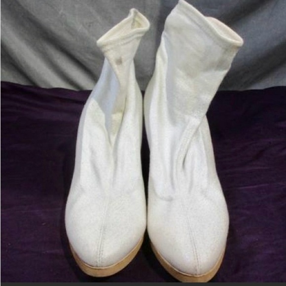 Giuseppe Zanotti white ankle boots - Picture 4 of 5